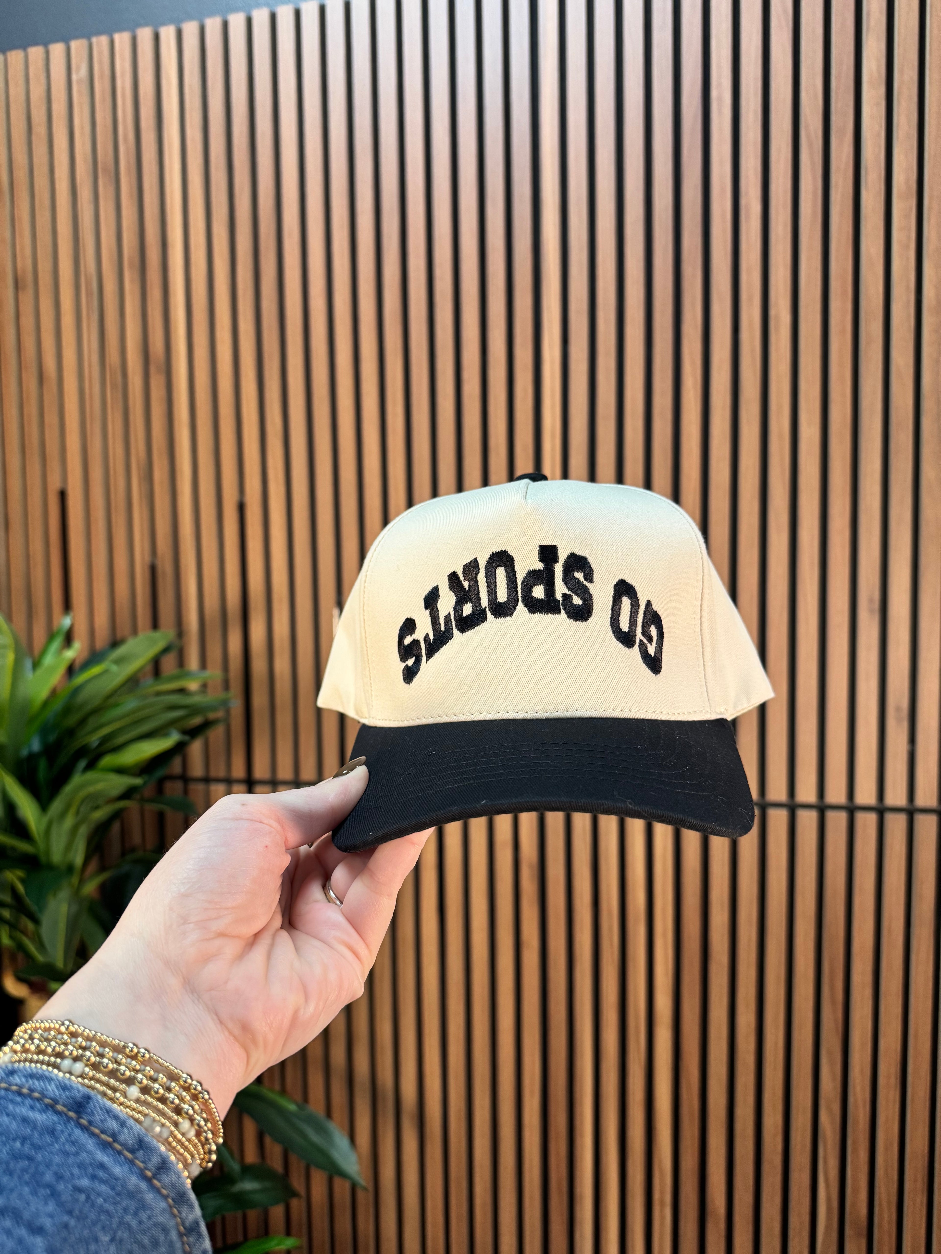 GO SPORTS Canvas Baseball Cap