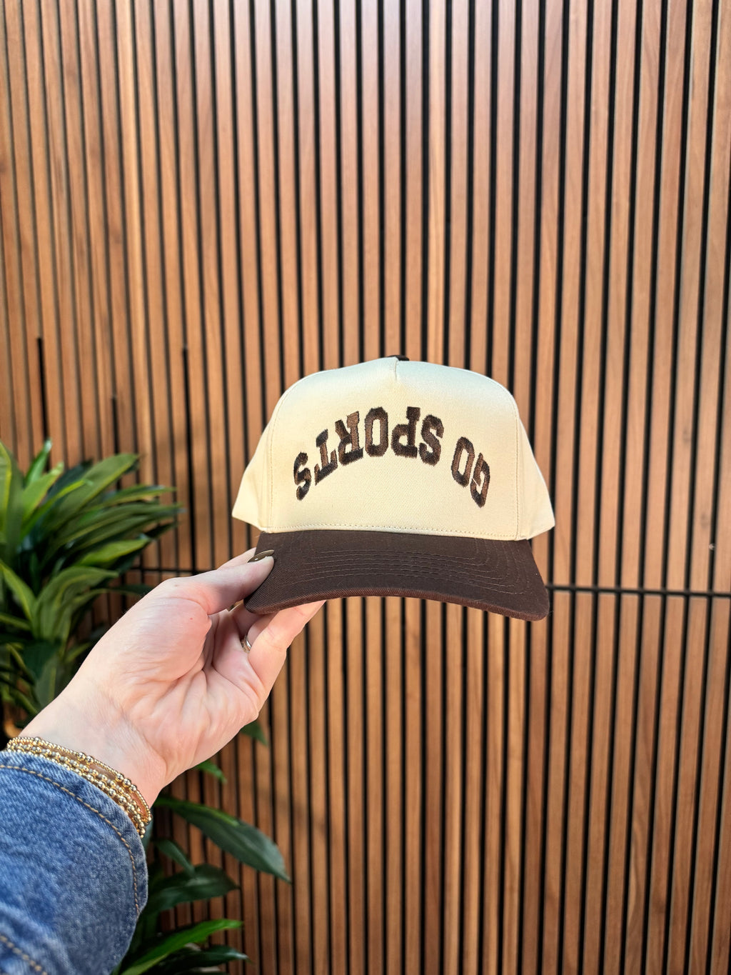 GO SPORTS Canvas Baseball Cap