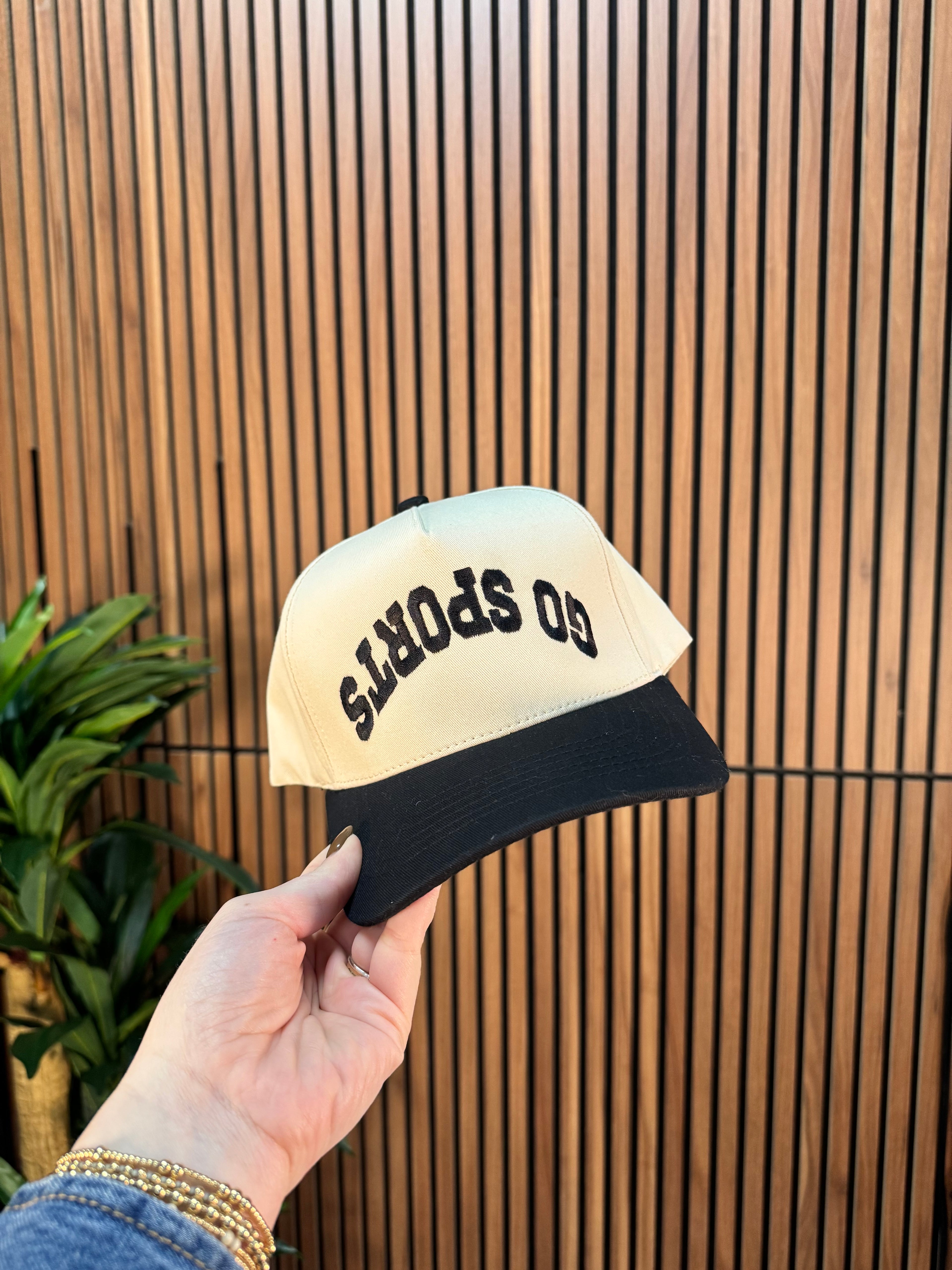GO SPORTS Canvas Baseball Cap